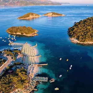 Hamza Villa Ksamil